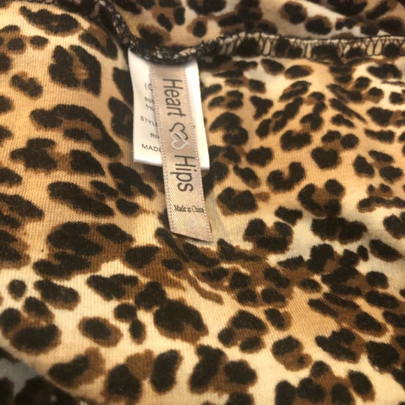 HEART HIPS Black & Gold Leopard Mini Skirt - Picture 2 of 3